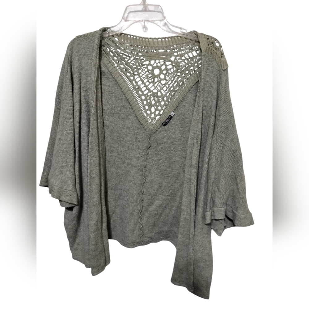 2911) Earthbound Trading Co Green Open front  Crocheted Cardigan Size XL
